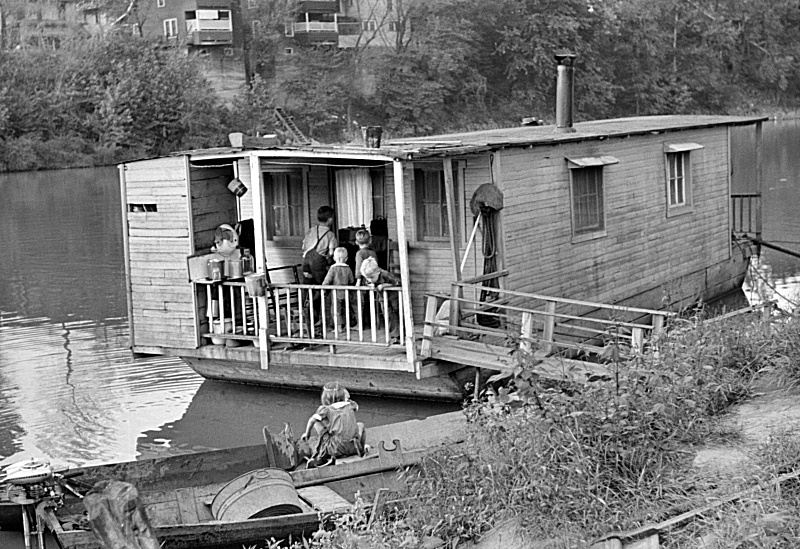 Riverboat Shanty